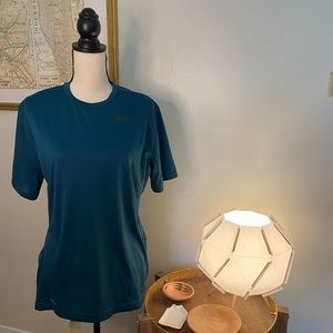 Nike Dri-Fit Men’s‎ Training Short Sleeve Shirt Top Size Medium